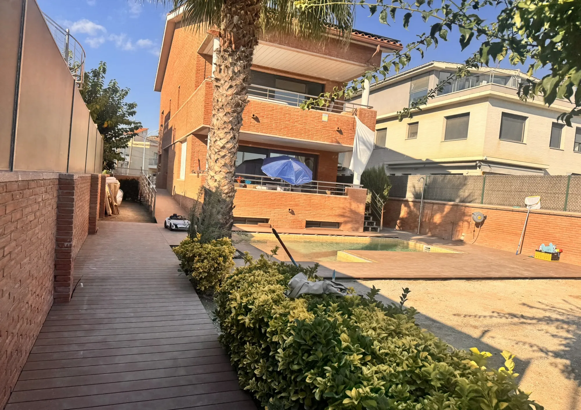 Jardí i accés a l'habitatge